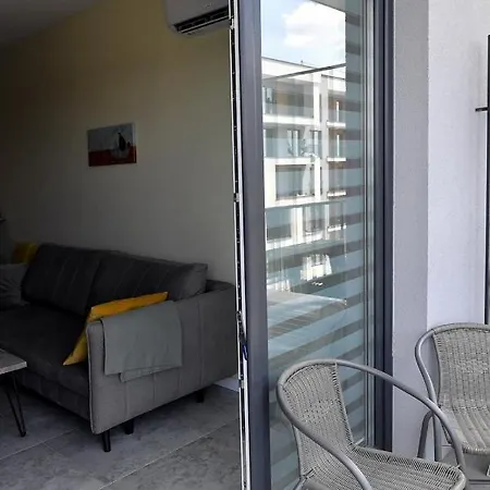 Ach To Tu! Apartment Zator