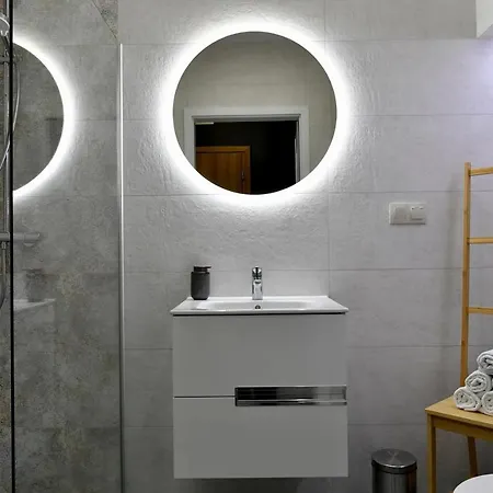 Ach To Tu! شقة زاتور